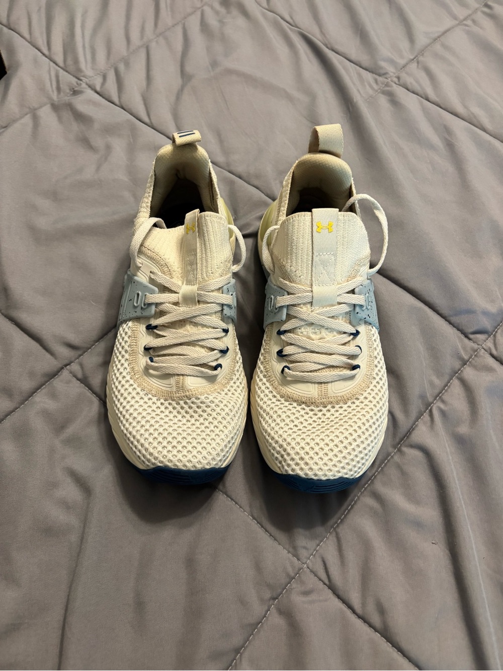Under Armour Cream White Athletic Shoes with Light Gray and Yellow Details - Picture 4 of 4
